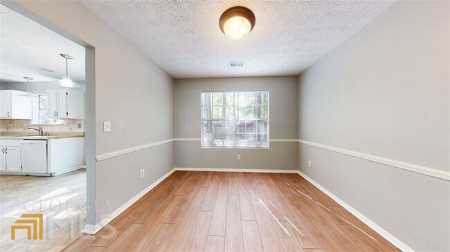 Building Photo - 11240 Rotherick Dr