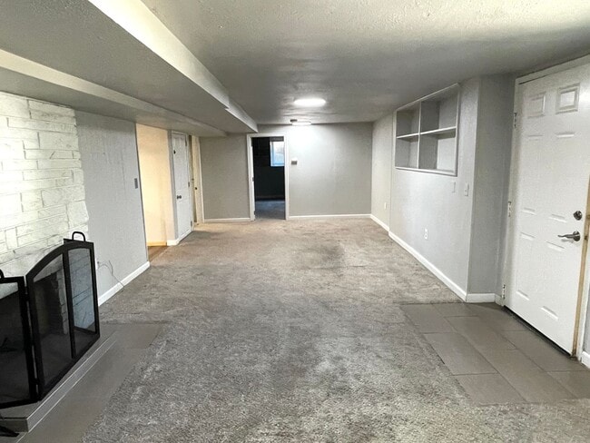 Building Photo - 1431 Johnston Ave. *