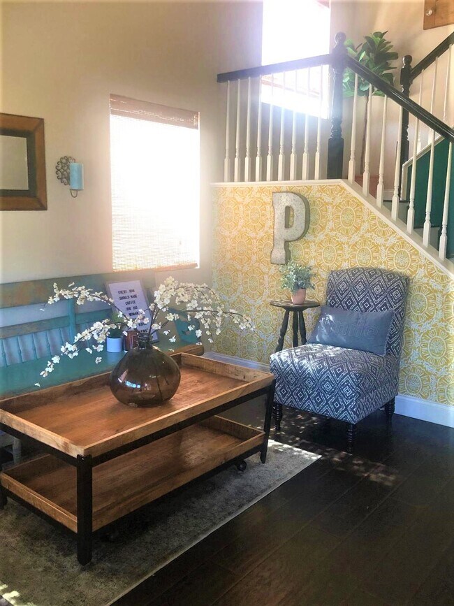 Foto del edificio - 26940 Wildflower St