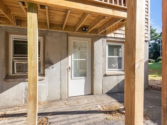 Building Photo - 517 Judson St