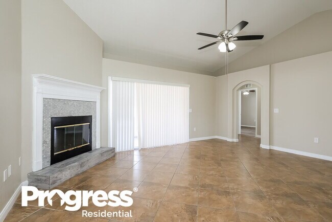 Foto del edificio - 593 Willet Cir