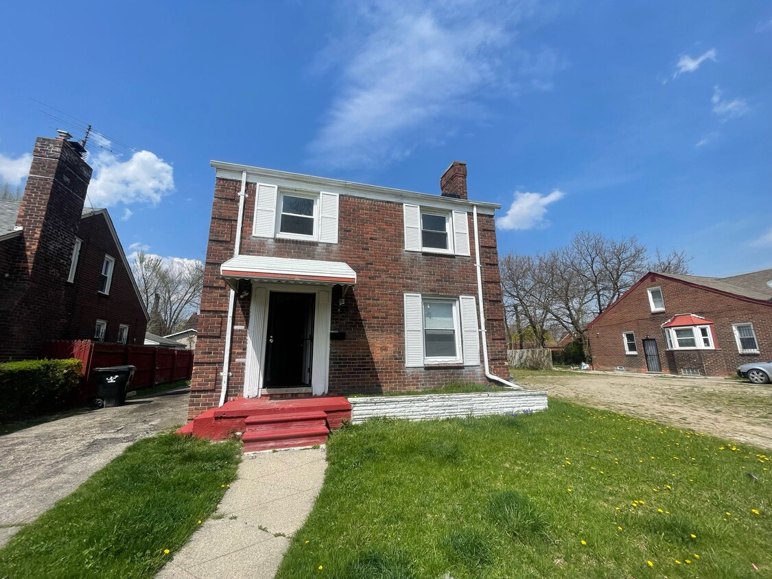 Foto principal - 15285 Hazelridge St