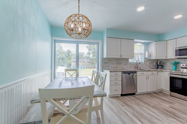 Photo - 601 Rheims Way House