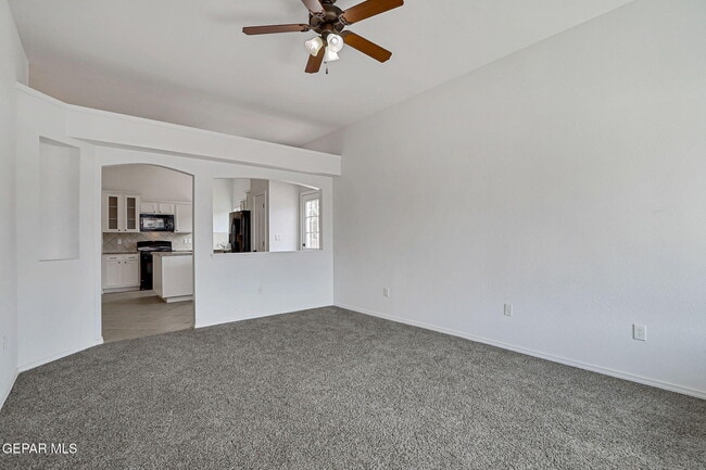 Building Photo - 14453 Desert Ocotillo Dr