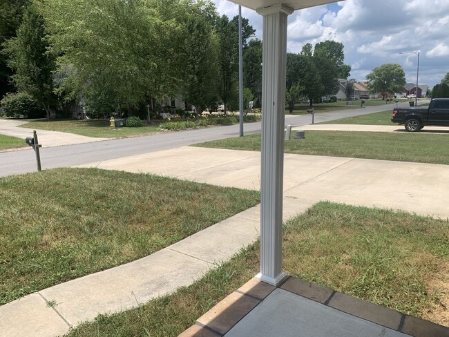 Building Photo - Adorable 3 Bedroom Home in Tullahoma!