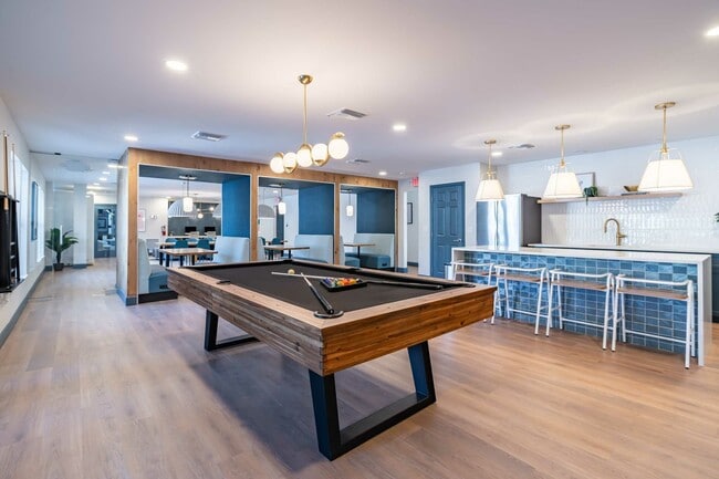 Hideaway-Gainesville-POI (2) - Hideaway Gainesville Apartments