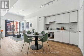 Building Photo - 36 Brentcliffe Rd