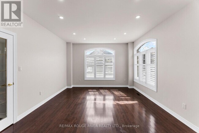 Photo du bâtiment - 1784 Fairport Rd