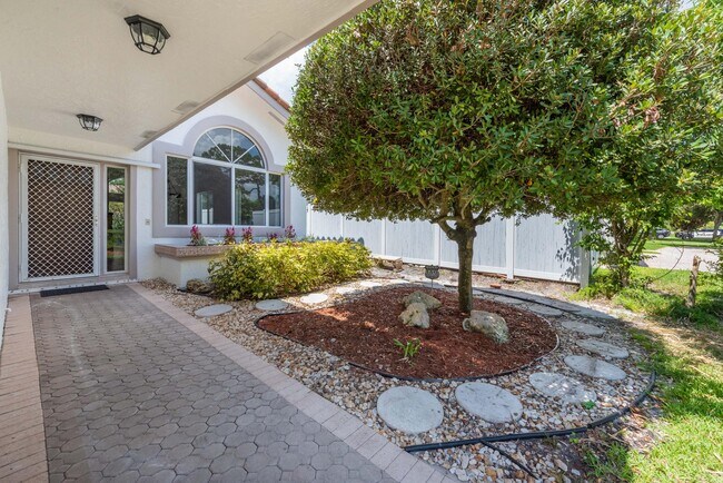 Foto del edificio - 1248 SW 18th Street  Boca Raton Fl 33486