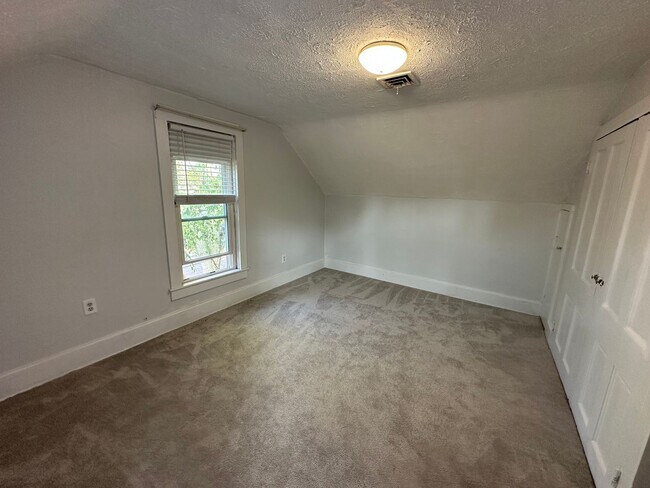 Foto del edificio - 18 E Salem St