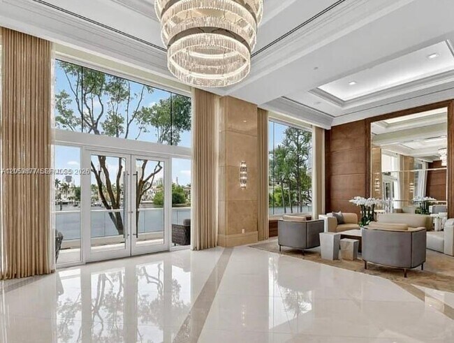Building Photo - 7000 Island Blvd