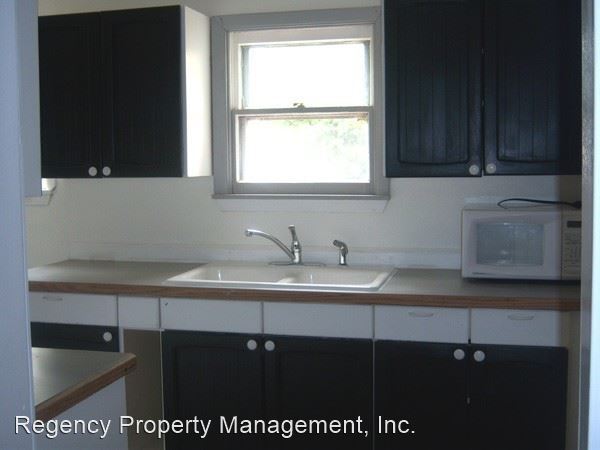 Foto del edificio - 3 br, 1 bath House - 8322 SE Alder
