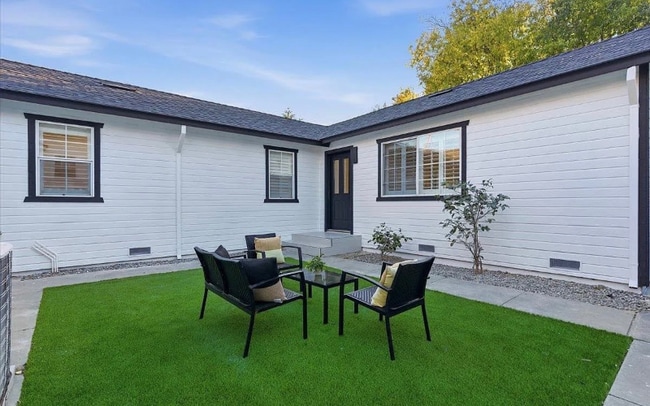 Photo - 1344 Jackson St House