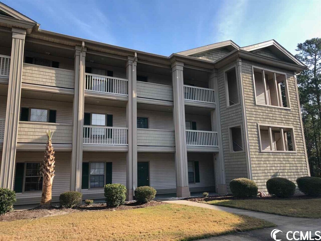 562 Blue Stem Dr, Pawleys Island, SC 29585 Condo for Rent in Pawleys
