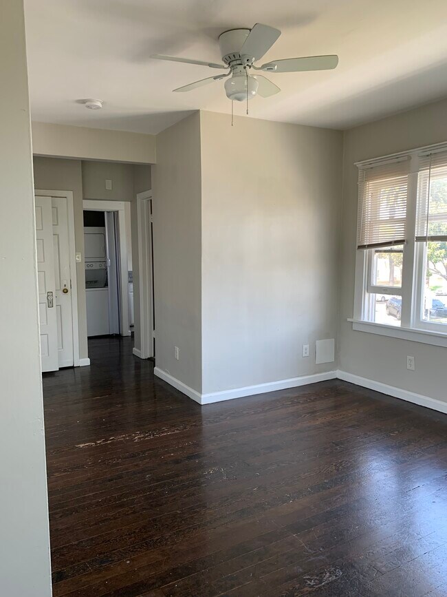 living, view towards kitchen & Front door - 1102 E 1st St