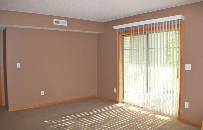 Foto del edificio - $1,395 | 2 Bedroom, 2 Bathroom Condo | Pets Negotiable* | Available for July 1st, 2026 Move In!
