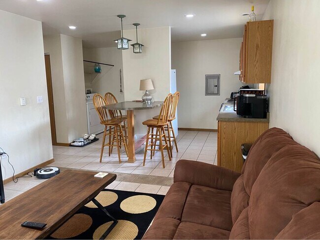 Foto del edificio - 924 7th St S