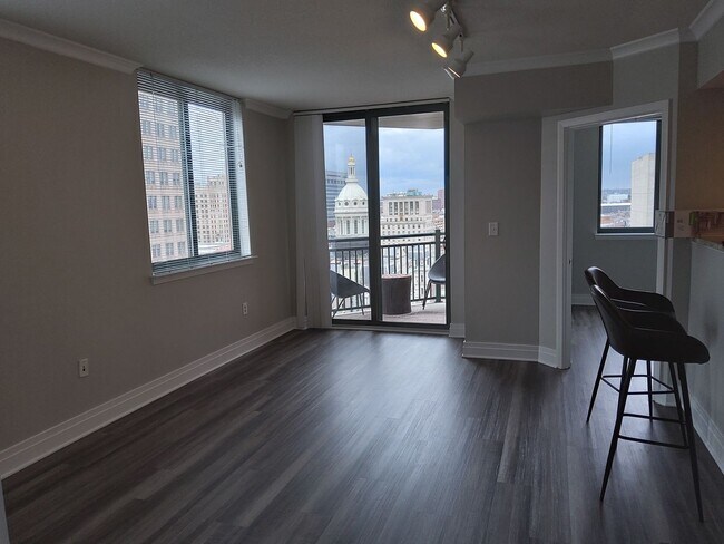 Building Photo - Inner Harbor Two Bedroom Condo with City F...