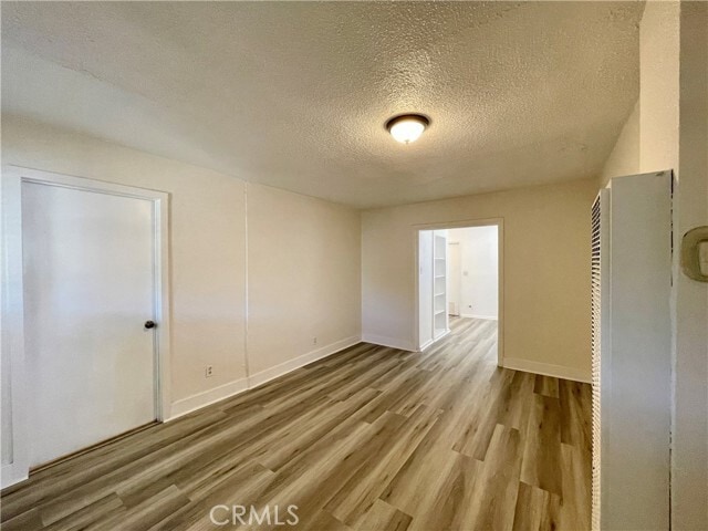 Building Photo - 1609 Vineland Ave