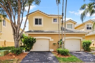Building Photo - 2361 Pasadena Way