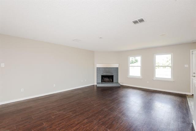 Building Photo - 1416 Starpoint Ln