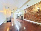Primary Photo - 204 Starr St