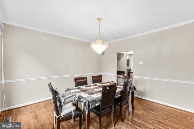 Building Photo - 10158 Bracken Dr