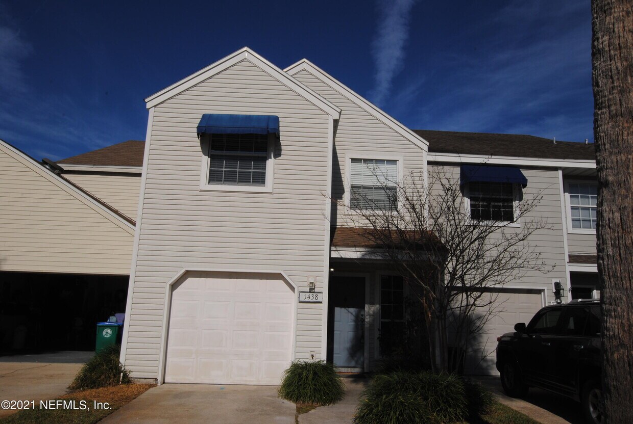 1438 Spindrift Cir E, Neptune Beach, FL 32266 House Rental in Neptune