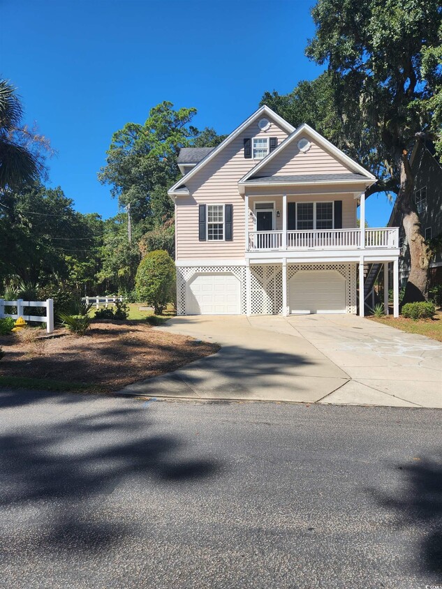 Foto principal - 9 Marsh Point Dr
