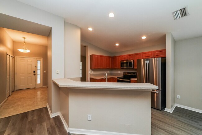 Foto del edificio - 11008 Laurel Brook Ct