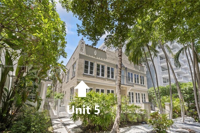 Building Photo - 1018 Meridian Ave
