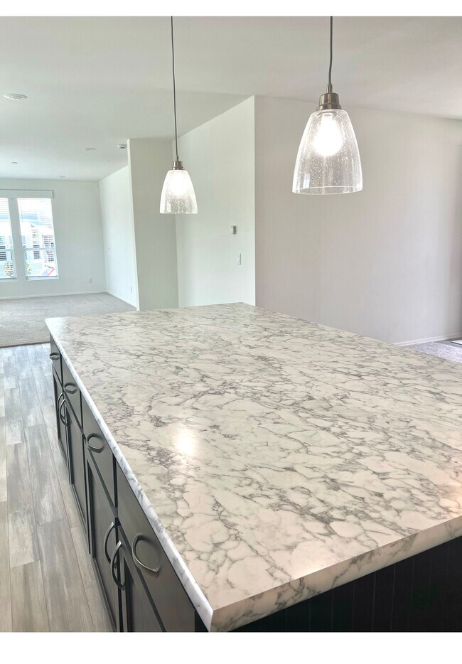 Foto del edificio - 500 Rancheros Dr