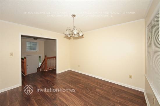Building Photo - 686 Holland Rd