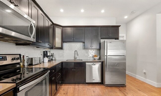 Foto del edificio - 18 E Springfield St