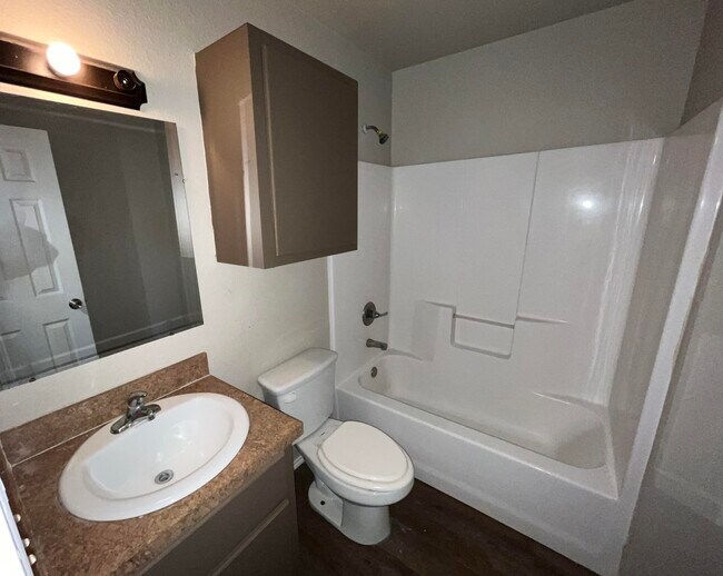 Foto del edificio - 1314 E Ursuline St