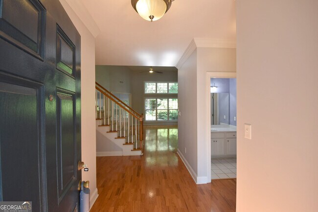 Foto del edificio - 204 Lenox Dr