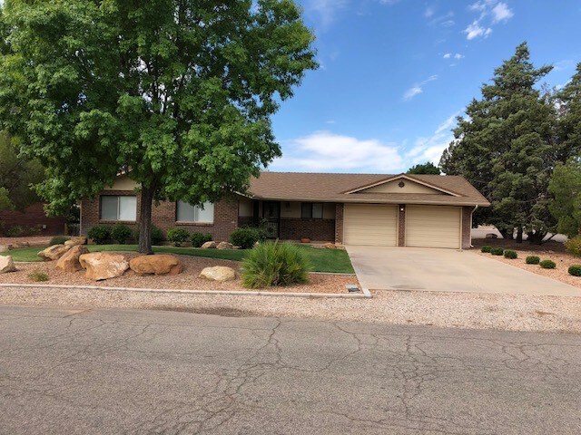 Building Photo - 3344 Chaparral Dr