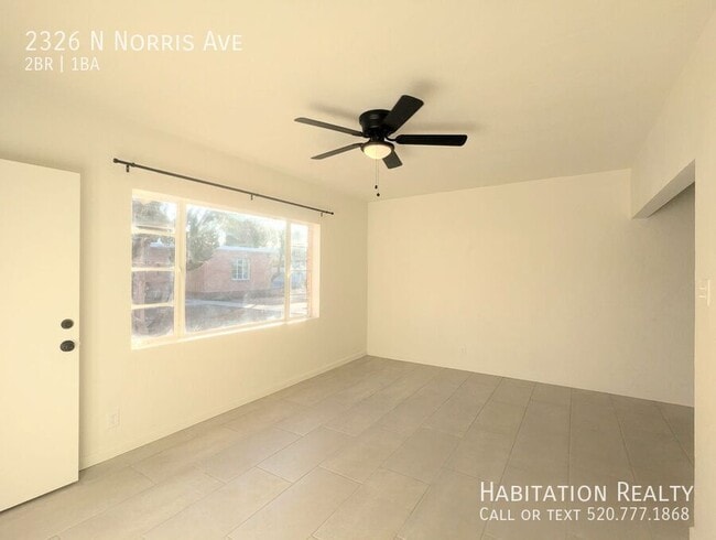 Building Photo - 2326 N Norris Ave