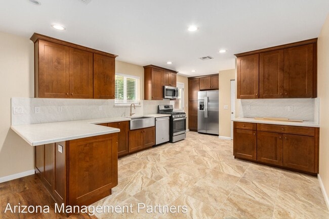 Building Photo - 3 br, 2 bath House - 4131 W Mission Ln