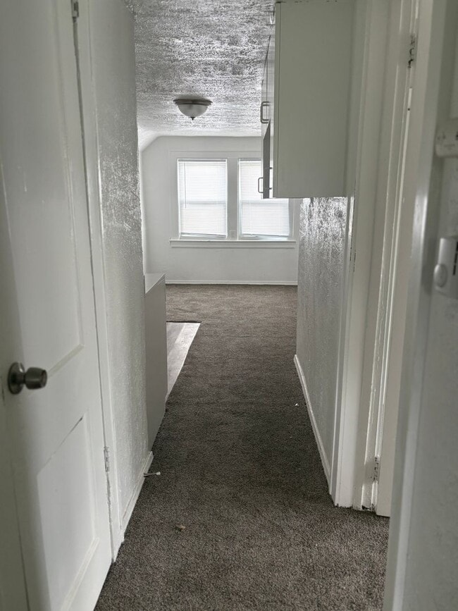 Foto del edificio - 3604 E 117th St