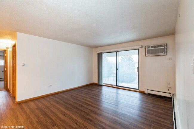 Building Photo - 7305 W 157th St