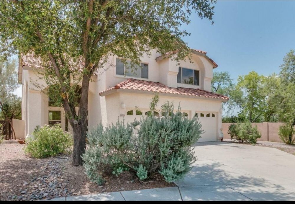 Primary Photo - STUNNING 4 BED W/ POOL & VIEWS