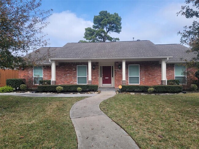 Foto del edificio - 10630 Inwood Dr