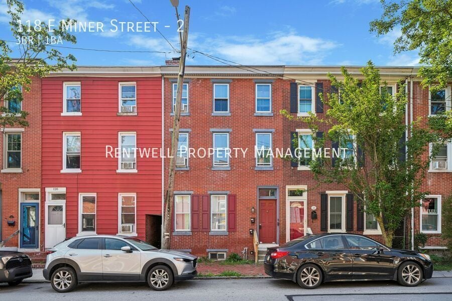 Photo - 118 E Miner Street-2
