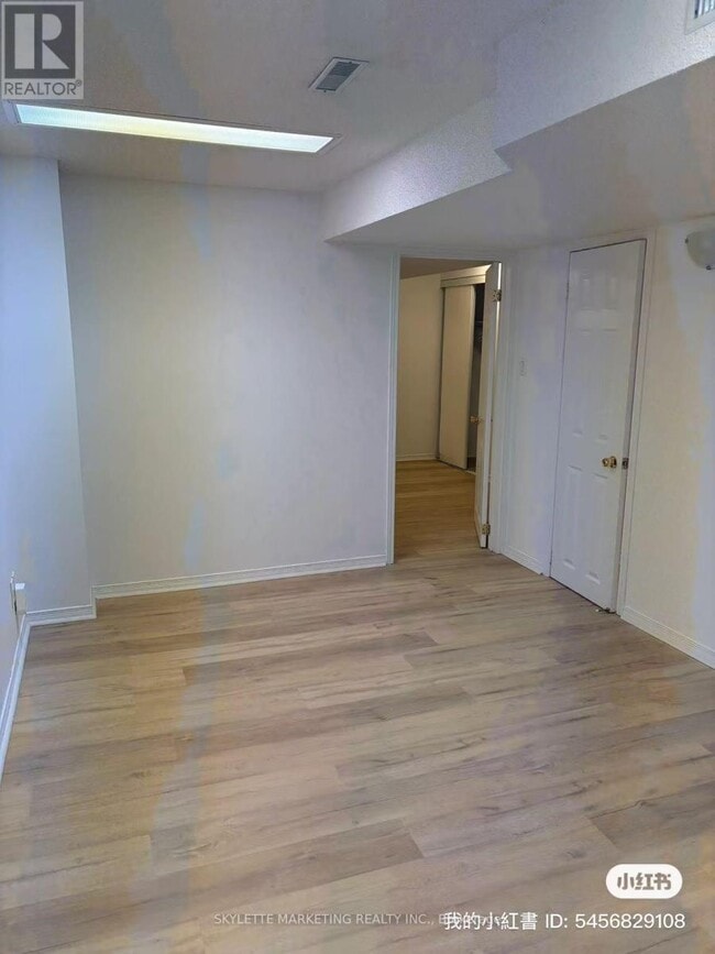 Building Photo - 307 Milliken Meadows Dr