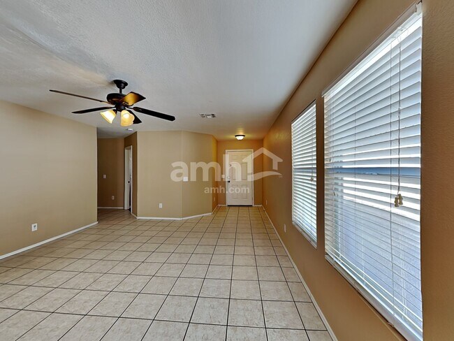 Building Photo - 2855 S Channing