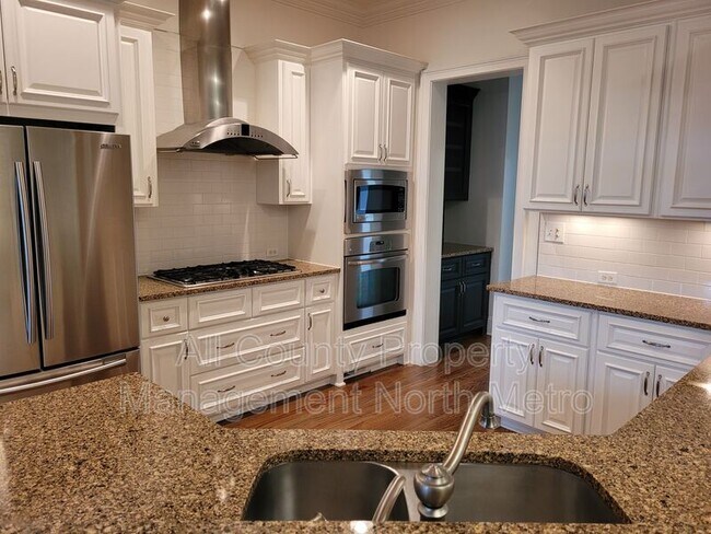 Foto del edificio - 12036 Orchid Ln