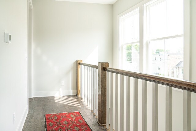 Foto del edificio - 509 Rosedale Ave E