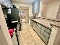 2B2B - Prime Westlake Location Spacious Corner-unit Condo