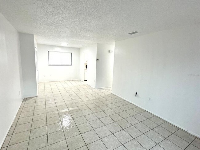 Building Photo - 336 San Rafael St